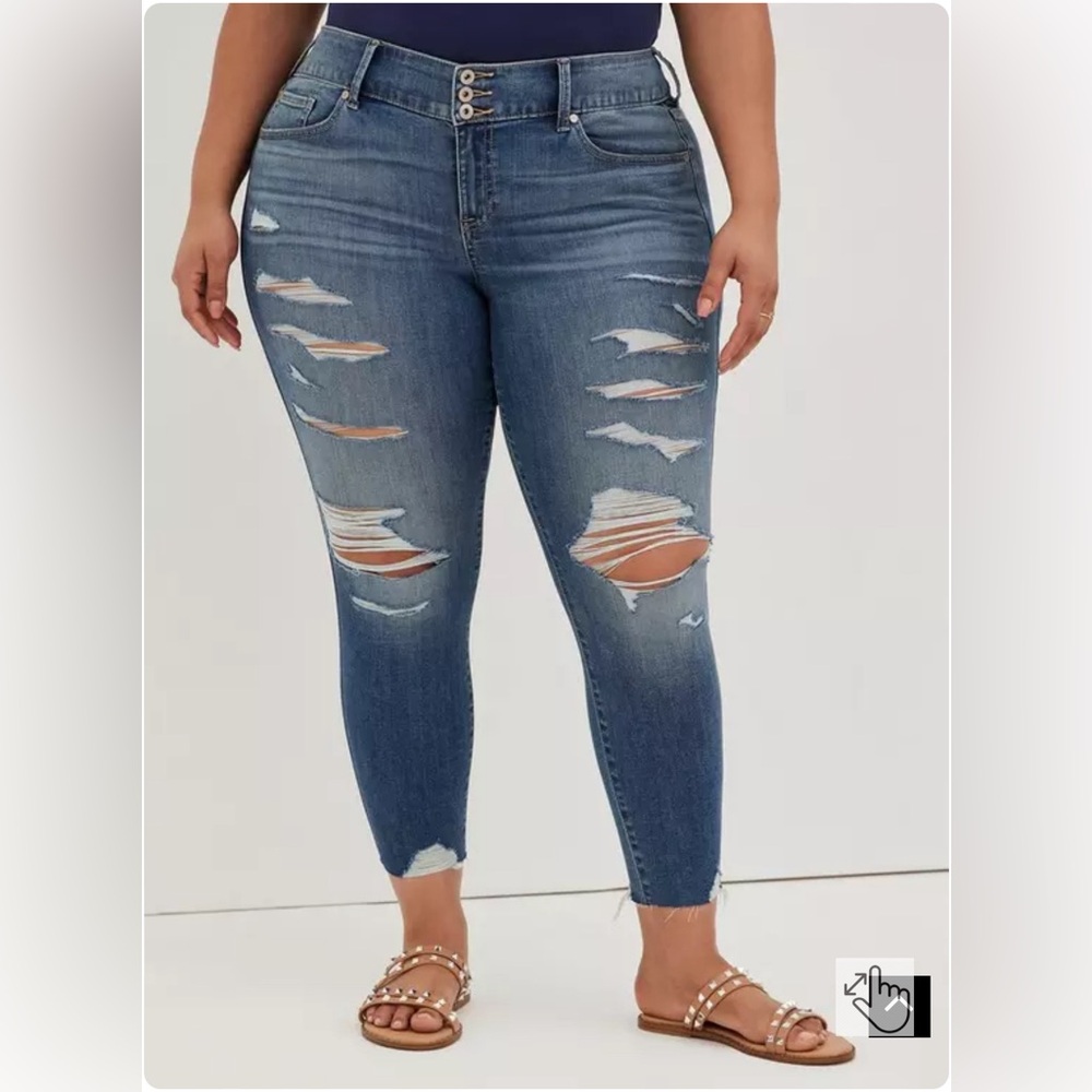 Jegging Skinny Super Soft High-Rise Destructed Jean sz 28 NWT